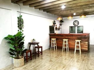 出租 3 卧室 联排别墅 在 Chatuchak, 曼谷