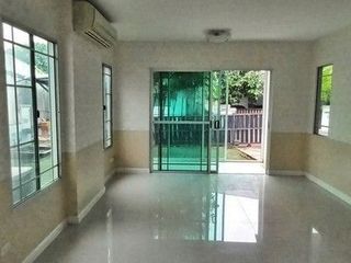 出售 1 卧室 独立屋 在 Pak Kret, Nonthaburi