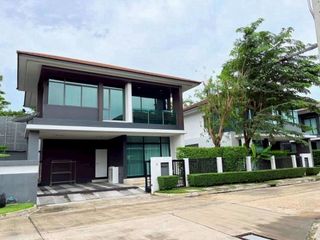 Haus zur Miete mit 3 Zimmer in Bang Kapi, Bangkok
