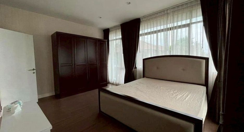 Haus zur Miete mit 3 Zimmer in Bang Kapi, Bangkok