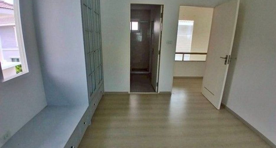 Продажа 1 кровать дом в Bang Kruai, Нонтабури
