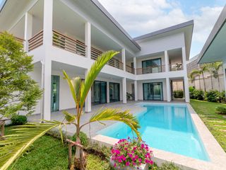 Продажа 4 спальни дом в Банг Ламунг, Чонбури