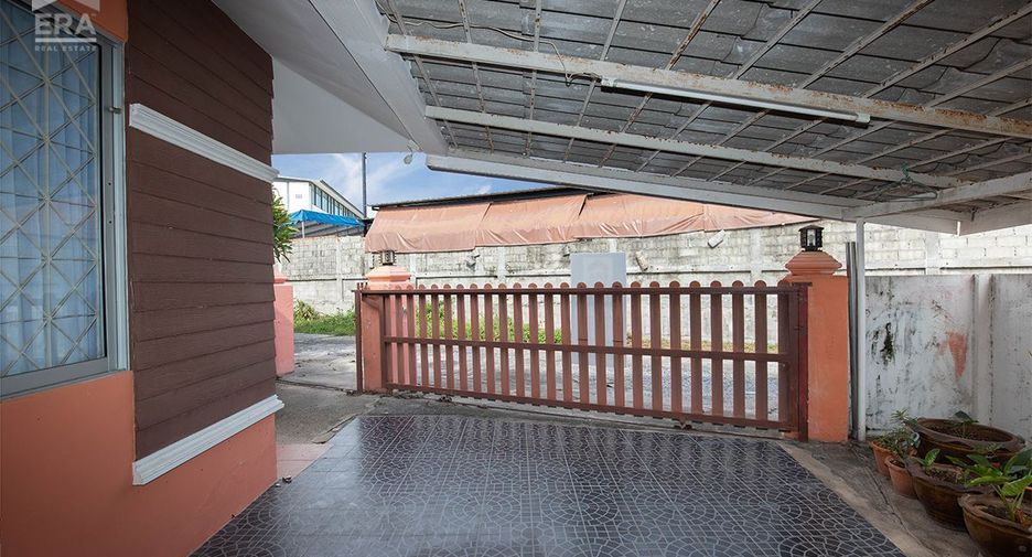 出售 2 卧室 独立屋 在 Ban Chang, Rayong