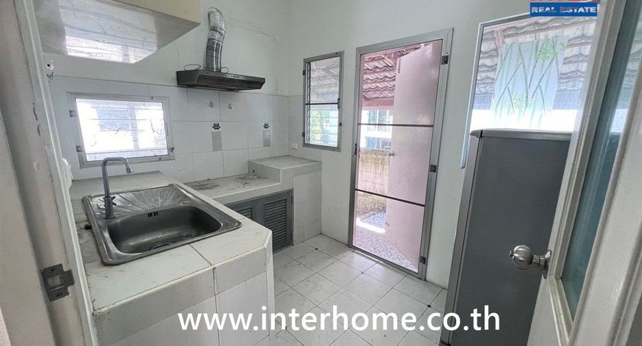 For sale 3 bedrooms house in Bang Bo, Samut Prakan