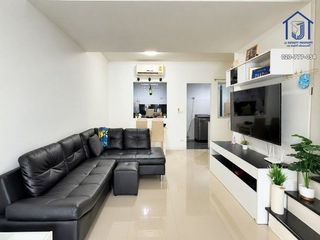Продажа 4 спальни таунхаус в Mueang Pathum Thani, Патумтани