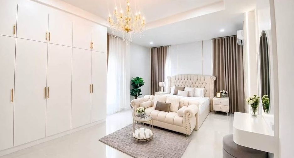 Villa zum Kauf mit 3 Zimmer in Bang Lamung, Chonburi