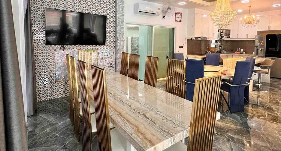 Аренда 4 спальни вилла в Huay Yai, Паттайя