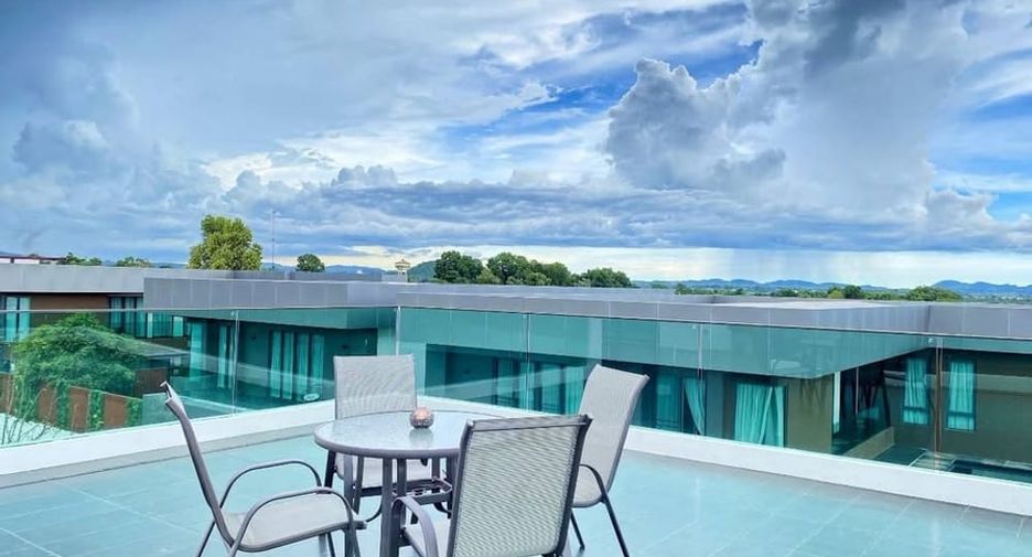 For rent 6 ベッドルーム villa in Bang Lamung, Chonburi