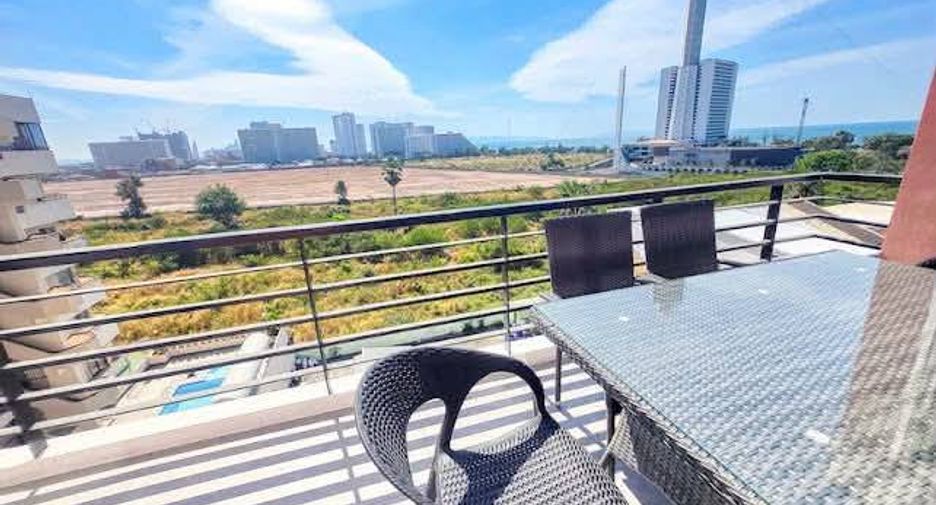 For sale 2 bedrooms condo in Bang Lamung, Chonburi