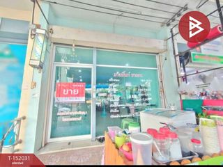 For sale 3 bedrooms retail Space in Lat Krabang, Bangkok
