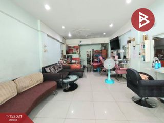 For sale 3 bedrooms retail Space in Lat Krabang, Bangkok