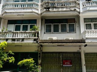 出售 4 卧室 商业空间 在 Bang Sue, 曼谷