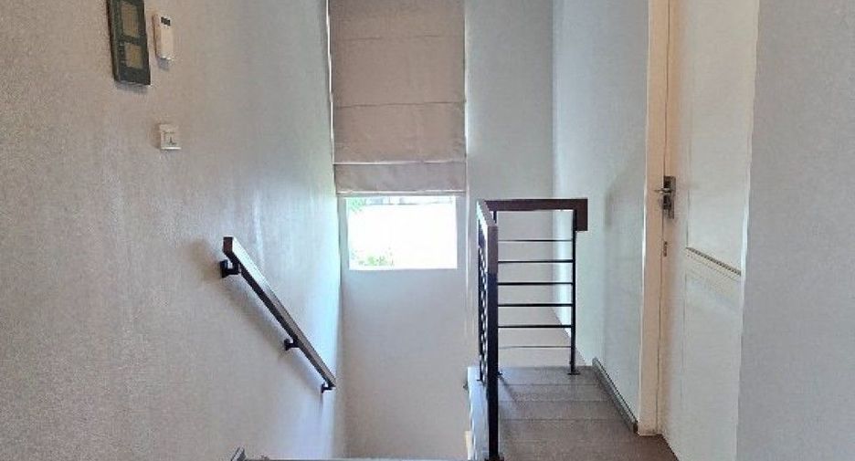 For sale 4 bedrooms house in Bang Phli, Samut Prakan
