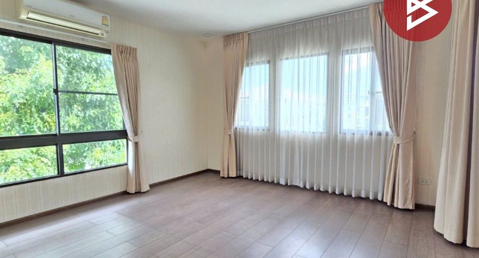For sale 4 bedrooms house in Bang Phli, Samut Prakan