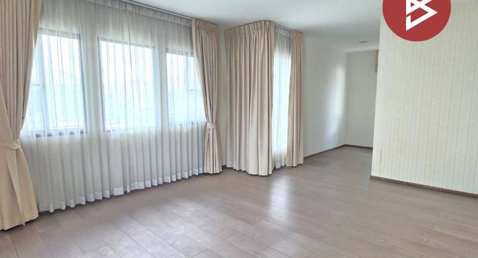 For sale 4 bedrooms house in Bang Phli, Samut Prakan