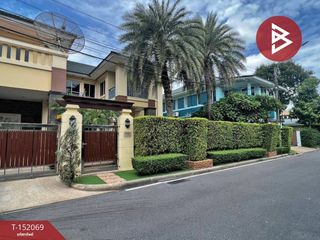 For sale 3 bedrooms house in Taling Chan, Bangkok