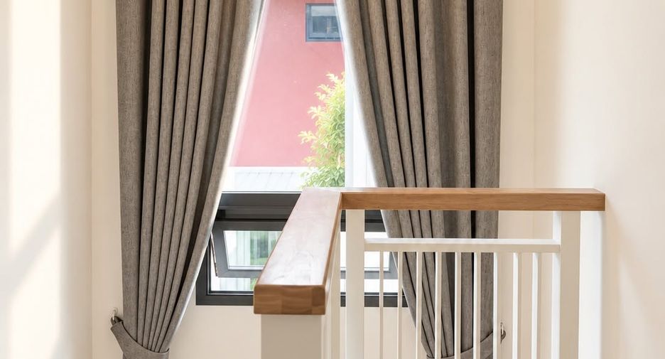 Casa en alquiler de 4 habitaciones en Mae Rim, Chiang Mai