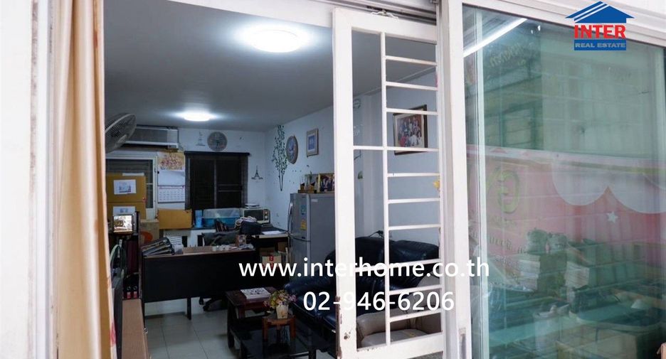 Reihenhaus zum Kauf mit 3 Zimmer in Mueang Pathum Thani, Pathum Thani