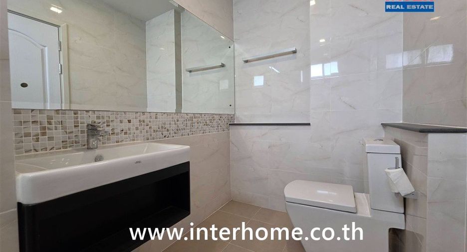 Haus zum Kauf mit 3 Zimmer in Min Buri, Bangkok