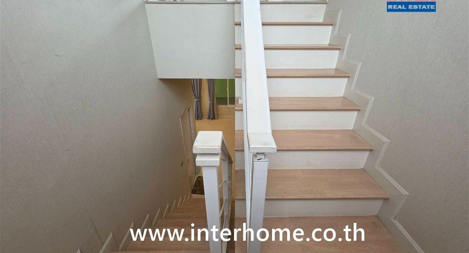 Haus zum Kauf mit 3 Zimmer in Min Buri, Bangkok