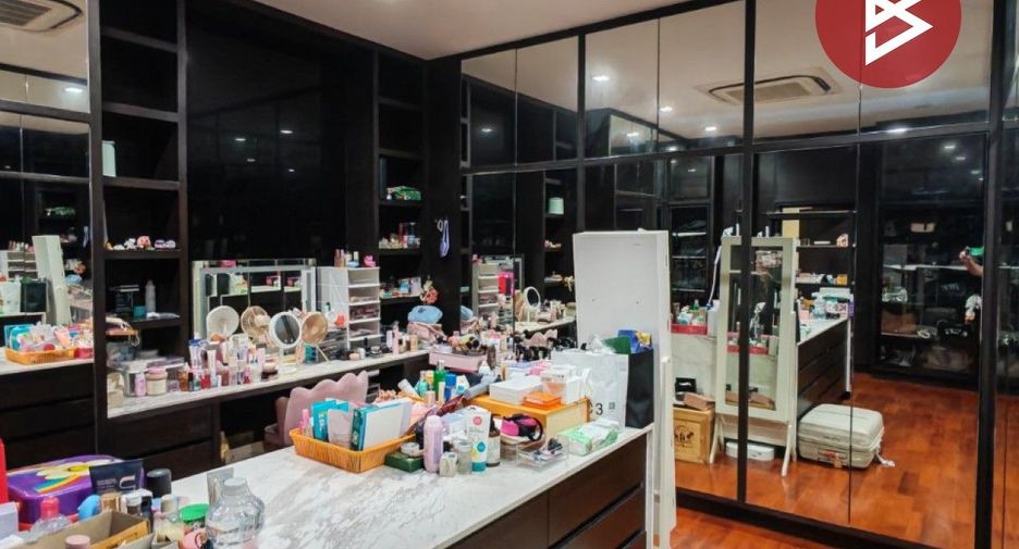 For sale 5 bedrooms house in Bang Kruai, Nonthaburi