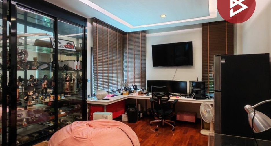 For sale 5 bedrooms house in Bang Kruai, Nonthaburi