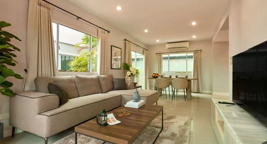 For sale 3 bedrooms house in San Kamphaeng, Chiang Mai
