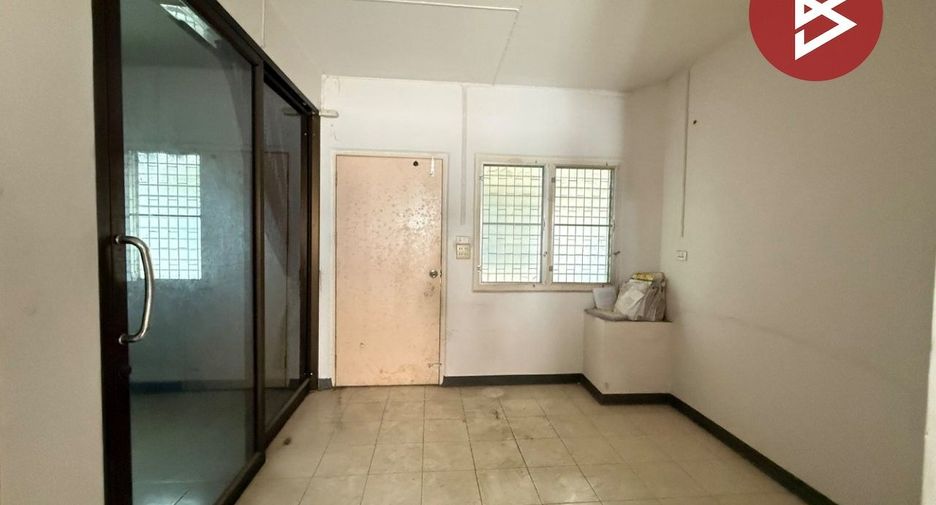 For sale 2 bedrooms condo in Nakhon Chai Si, Nakhon Pathom