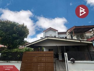 Casa adosada en venta de 4 habitaciones en Mueang Chon Buri, Chonburi
