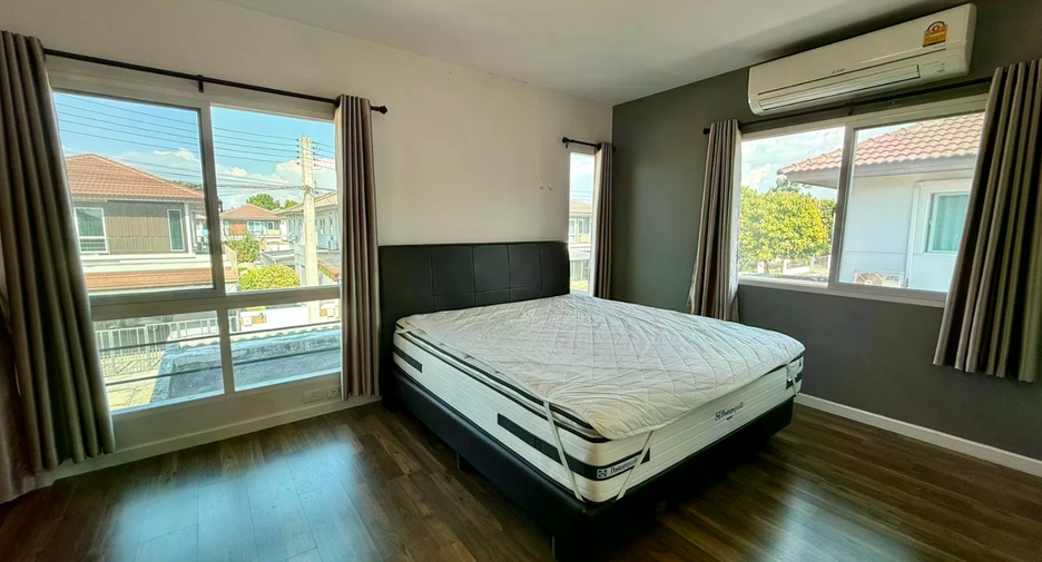 For sale 3 ベッドルーム house in San Kamphaeng, Chiang Mai