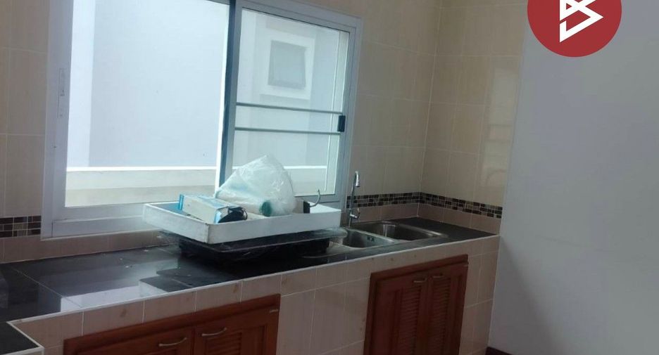 Продажа 3 спальни дом в Mueang Nakhon Sawan, Накхонсаван