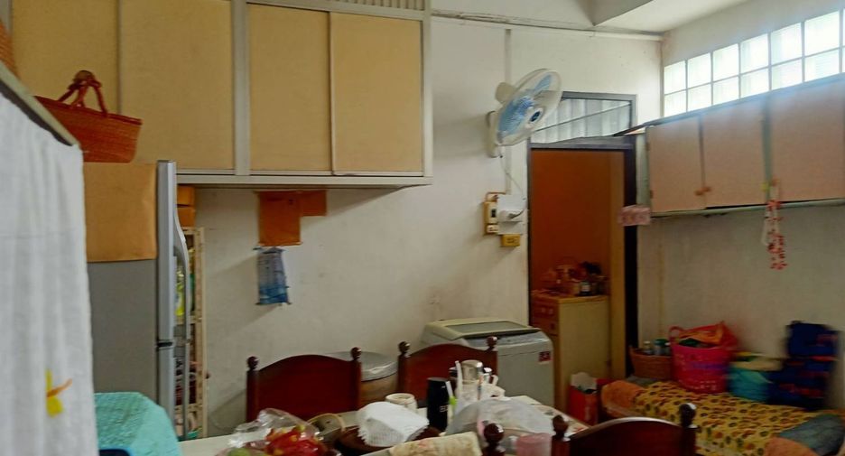出售 4 卧室 联排别墅 在 Mueang Nonthaburi, Nonthaburi