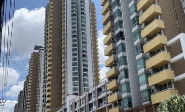 Wohnung zum Kauf mit 2 Zimmer in Pak Kret, Nonthaburi