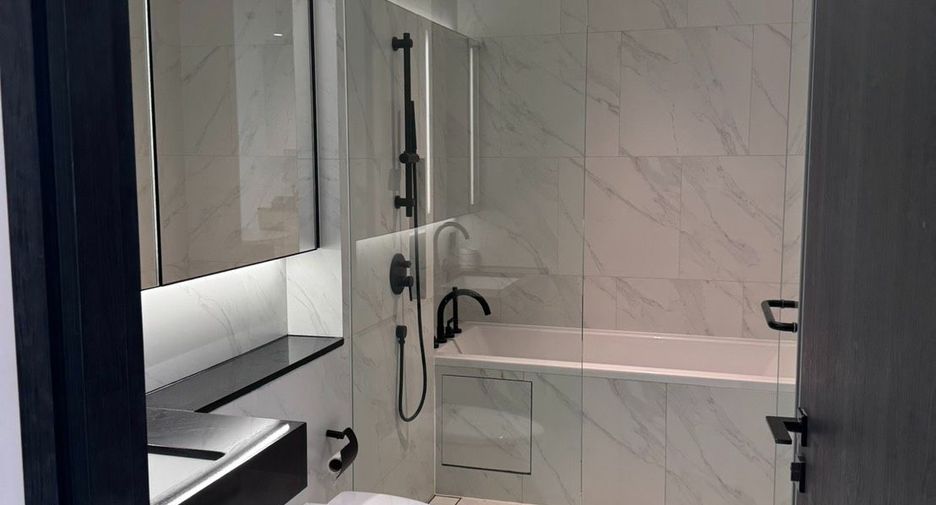 For sale 1 bed condo in Sathon, Bangkok
