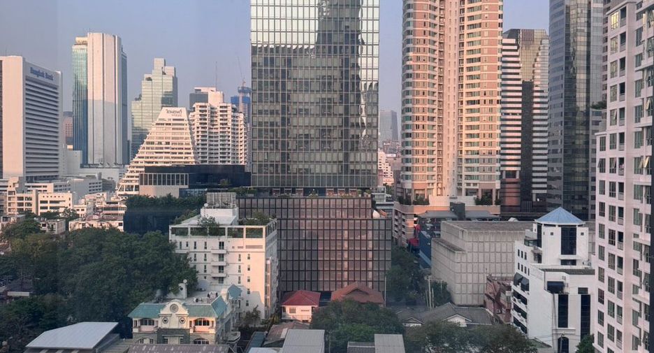 For sale 1 bed condo in Sathon, Bangkok