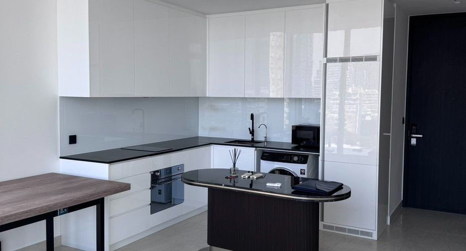 For sale 1 bed condo in Sathon, Bangkok