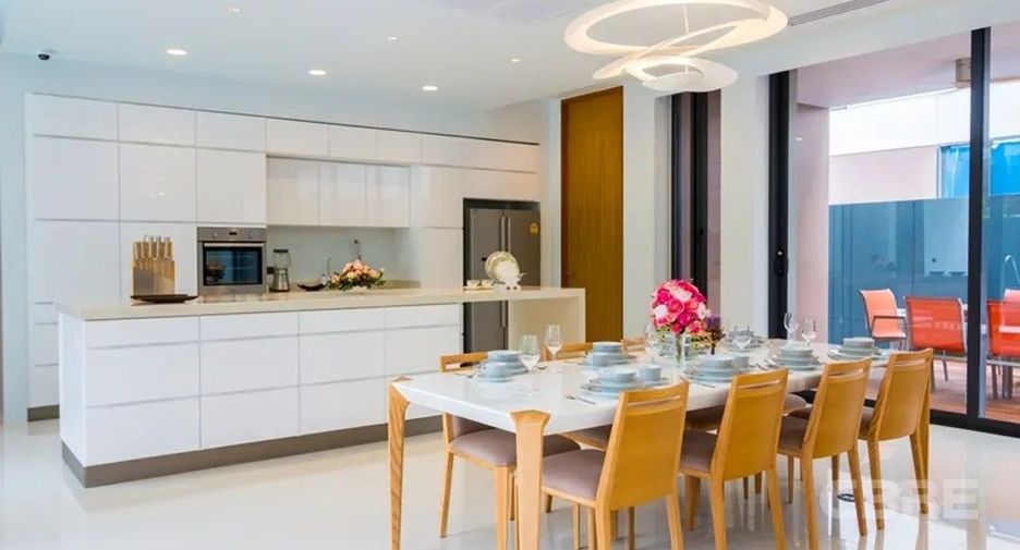 Casa en venta de 4 habitaciones en Suan Luang, Bangkok