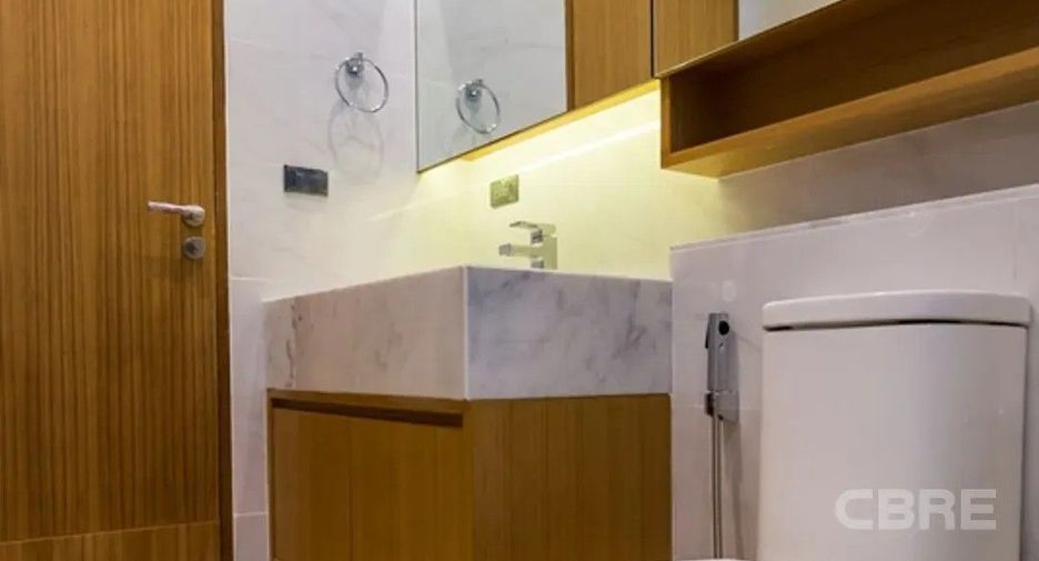 Casa en venta de 4 habitaciones en Suan Luang, Bangkok