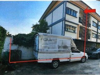 Casa adosada en venta de 1 habitaciones en Bang Bua Thong, Nonthaburi