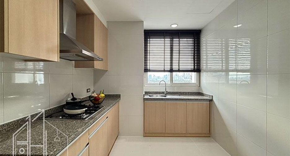 Wohnung zur Miete mit 2 Zimmer in Khlong Toei, Bangkok