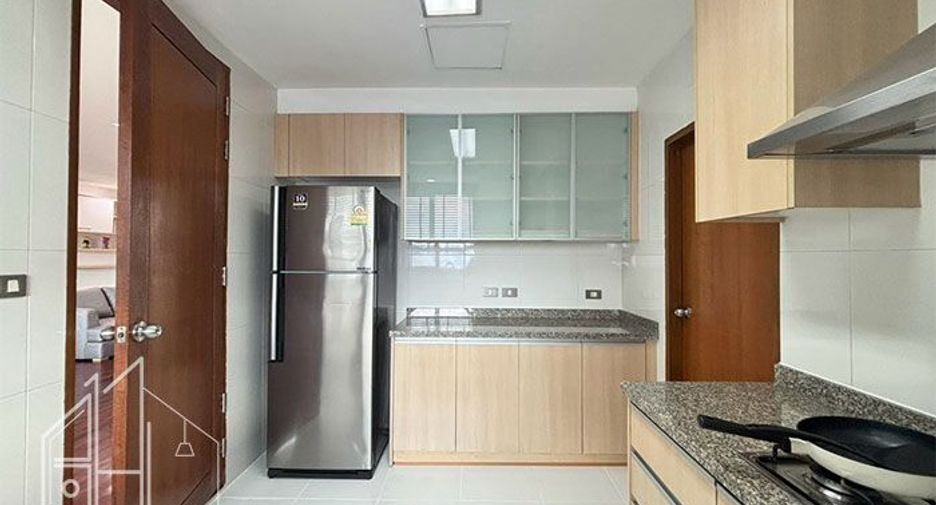 Wohnung zur Miete mit 2 Zimmer in Khlong Toei, Bangkok