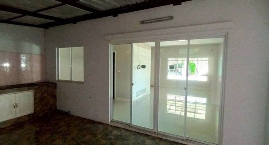 Casa adosada en venta de 1 habitaciones en Bang Bua Thong, Nonthaburi