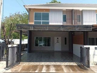Casa adosada en venta de 1 habitaciones en Bang Bua Thong, Nonthaburi
