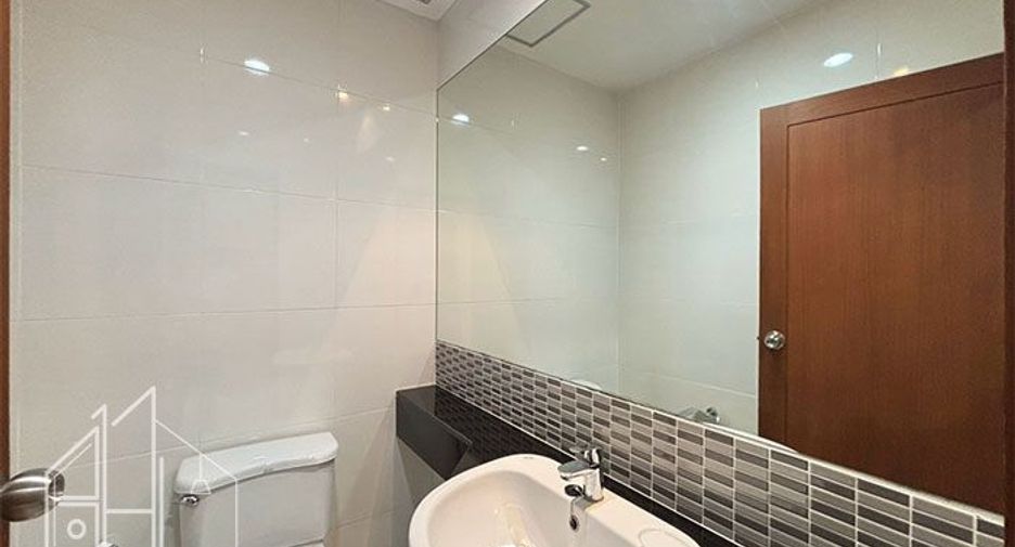 Apartment zur Miete mit 2 Zimmer in Khlong Toei, Bangkok
