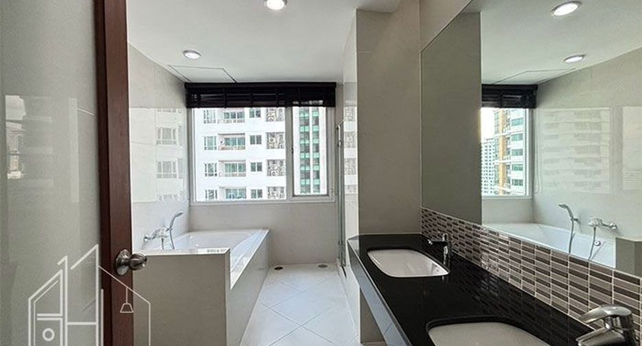 Apartment zur Miete mit 2 Zimmer in Khlong Toei, Bangkok