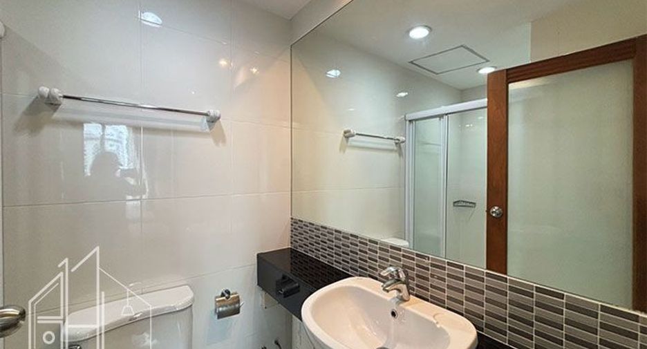 Apartment zur Miete mit 2 Zimmer in Khlong Toei, Bangkok