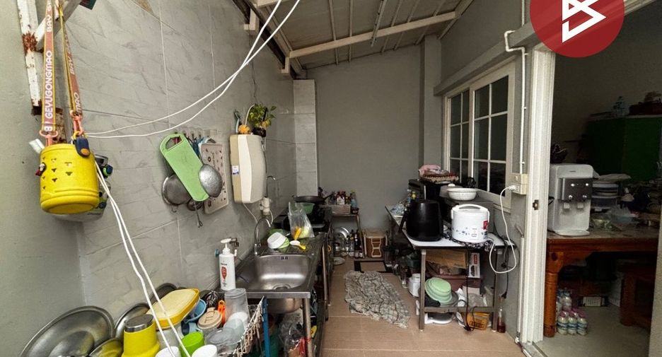 Reihenhaus zum Kauf mit 4 Zimmer in Rat Burana, Bangkok