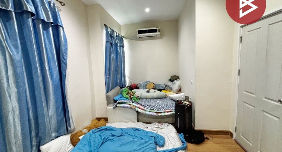 Reihenhaus zum Kauf mit 4 Zimmer in Rat Burana, Bangkok