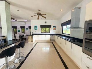 For sale 2 bedrooms villa in Bang Lamung, Chonburi