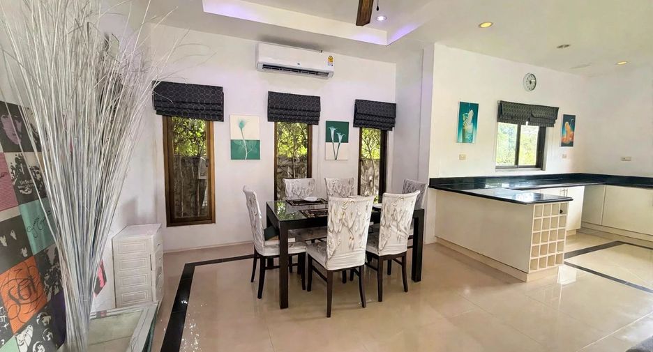 For sale 2 bedrooms villa in Huay Yai, Pattaya